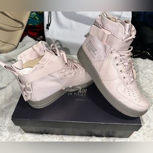 Nike sf air force 1 Mid Silt Red womens fashion sneakers